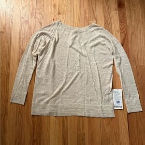 Well Being Crew Sweater *linen